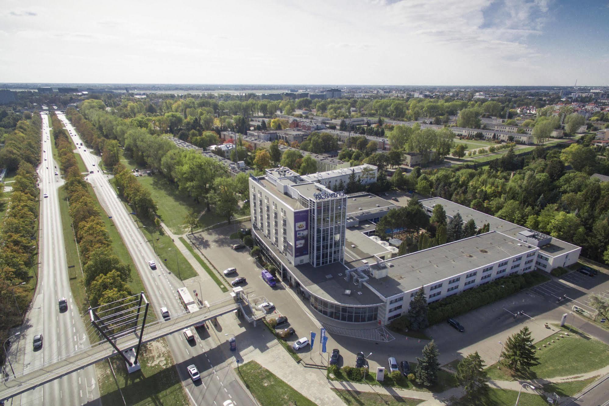 Novotel Airport Hotel